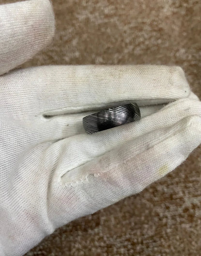 Handmade Damascus Steel Ring with Red Paka Wood Interior