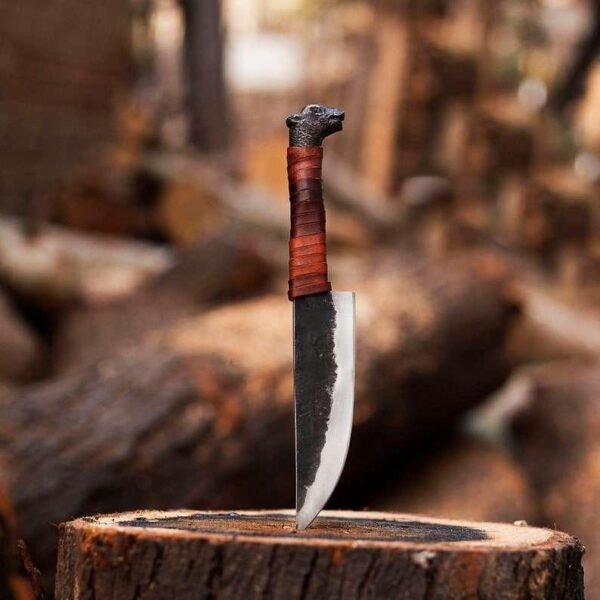 Handcrafted Forged Knife with Wolf Head Pommel