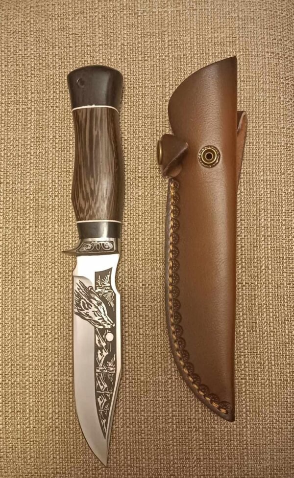 Engraved Hunting Knife with Leather Sheath